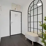 Urban White Oasis In Centre * Bratislava