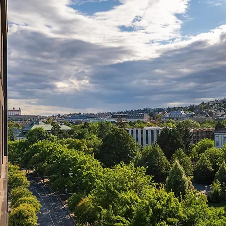 Lägenhet Urban White Oasis In Centre