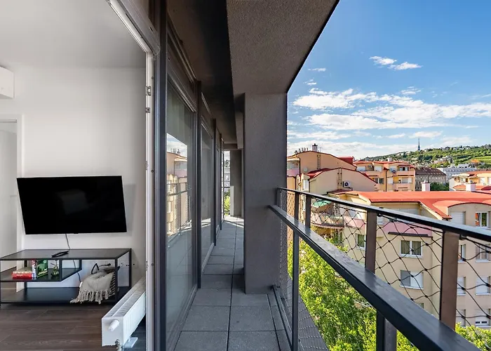 Urban White Oasis In Centre Apartmán