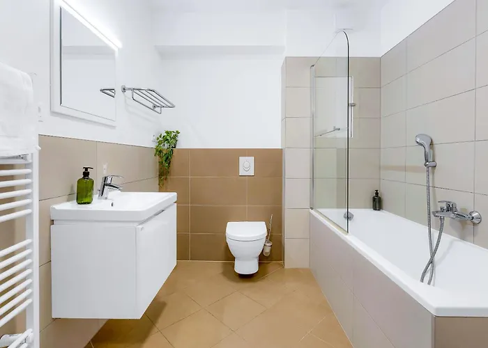 Urban White Oasis In Centre Appartamento